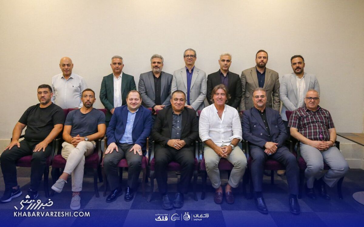 هیات مدیره استقال و یک حاشیه جدید؛ چه کسی سرمربی جدید را ملاقات نکرد؟ هیات مدیره استقال و یک حاشیه جدید؛ چه کسی سرمربی جدید را ملاقات نکرد؟