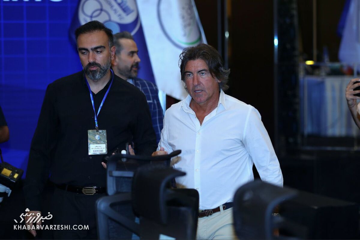 نظرسنجی هواداران عصبانی استقلال