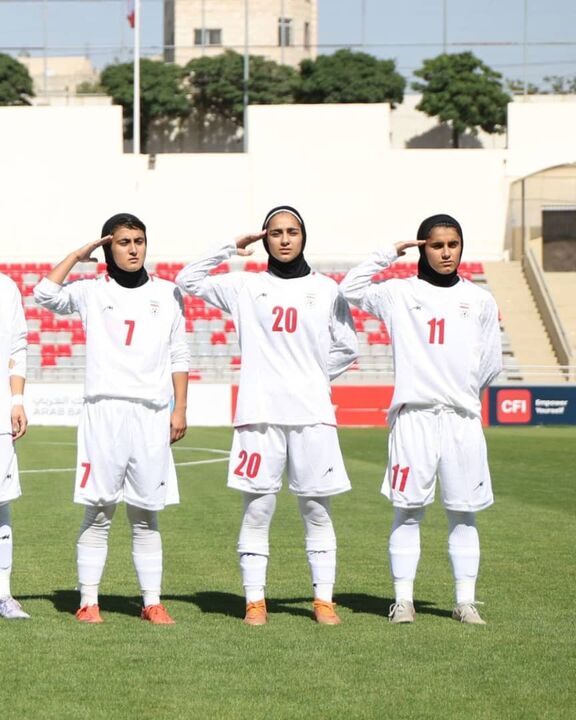 بانوان ایران سنگاپور