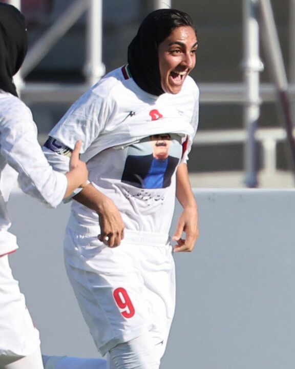 بانوان ایران سنگاپور