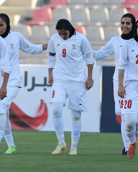 بانوان ایران سنگاپور