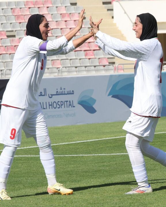 بانوان ایران سنگاپور