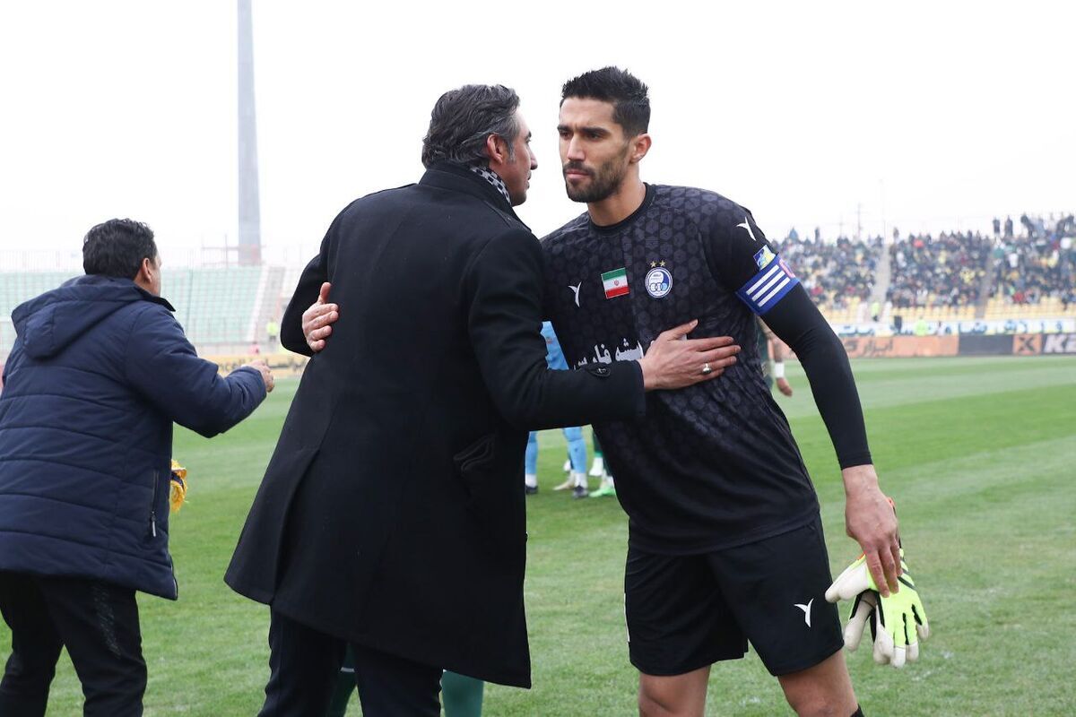 با جدایی احتمالی حسینی؛ رکورد رحمتی دست نخورده باقی ماند! با جدایی احتمالی حسینی؛ رکورد رحمتی دست نخورده باقی ماند!