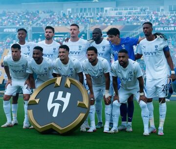 الهلال بیشتر از کل ارزش استقلال و پرسپولیس درآمدزایی کرد!
