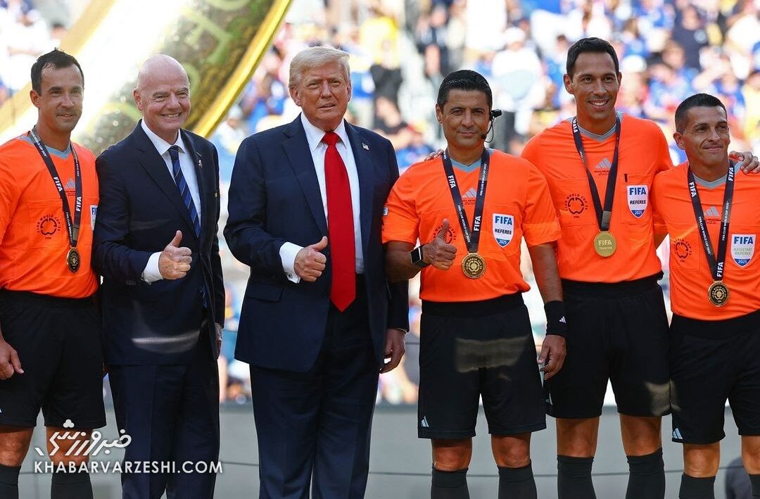 حمله به فغانی در قم با سیب زمینی +عکس حمله به فغانی در قم با سیب زمینی +عکس