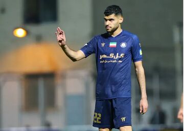 از پیشنهاد پرسپولیس و استقلال احساس غرور دارم/ باشگاه نقش مهمی در پیشرفت من داشتند