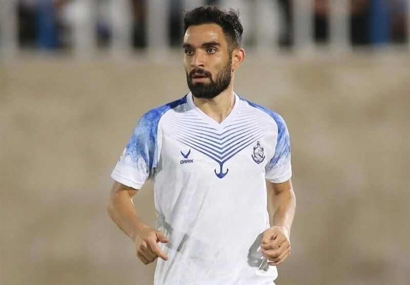 مهاجم ملوان، آبی پوش شد