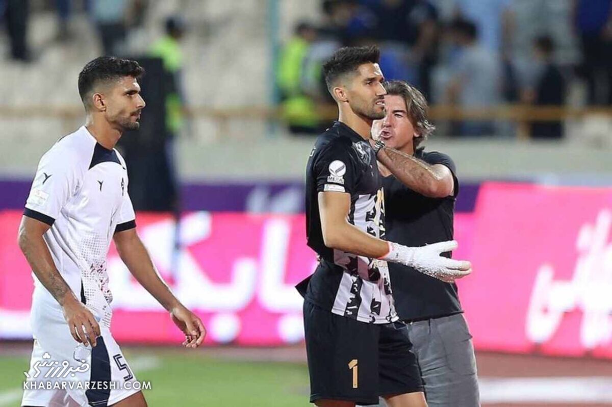 ریسک بزرگ استقلال با تصمیم ساپینتو/ پای گزینه خارجی در میان بود! ریسک بزرگ استقلال با تصمیم ساپینتو/ پای گزینه خارجی در میان بود!