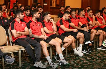 واکنش جالب ستاره پرسپولیس به قرار گرفتن در لیست مازاد؛ جایی نمی‌روم!