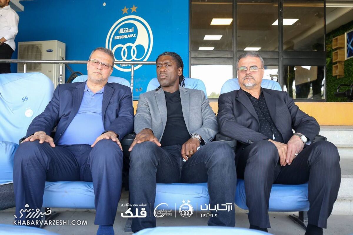 تکلیف کلارنس سیدورف در بازی استقلال مشخص شد تکلیف کلارنس سیدورف در بازی استقلال مشخص شد