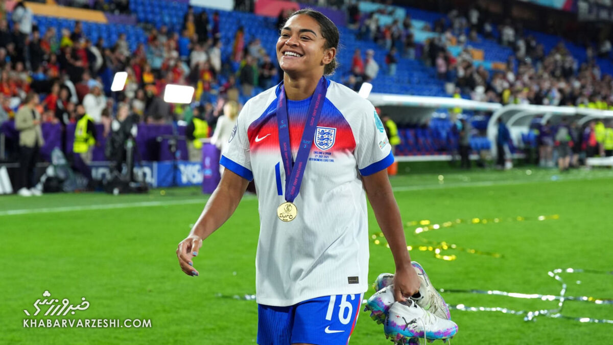 افشاگری ملی پوش زن انگلیس پس از تحمل توهین و آزار: برای اولین بار از زمین فوتبال ترسیدم! افشاگری ملی پوش زن انگلیس پس از تحمل توهین و آزار: برای اولین بار از زمین فوتبال ترسیدم!