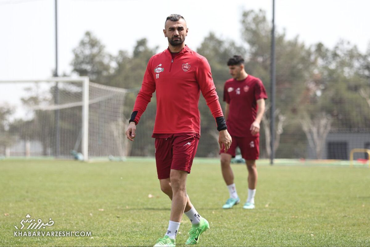 پیام هاشمیان به مهاجم پرسپولیس؛ به فکر تیم جدید باش! پیام هاشمیان به مهاجم پرسپولیس؛ به فکر تیم جدید باش!