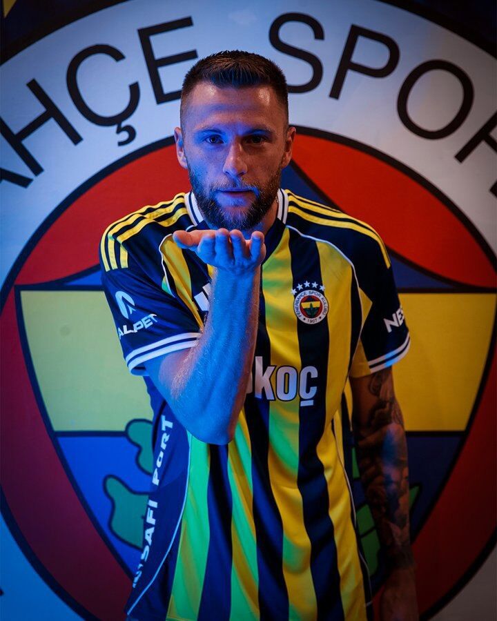 جنگ فنرباغچه و گالاتاسرای در نقل و انتقالات/ ژوزه مورینیو دوتا آس رو کرد