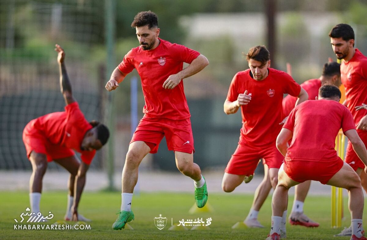 کاپیتان‌های پرسپولیس راضی‌اند؛ تیم هاشمیان سرحال است!