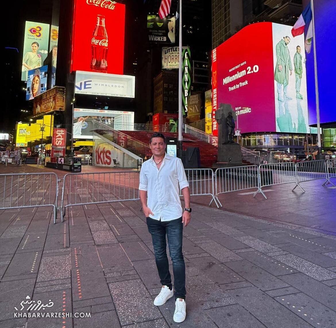 جدیدترین عکس علیرضا فغانی در نیویورک آمریکا