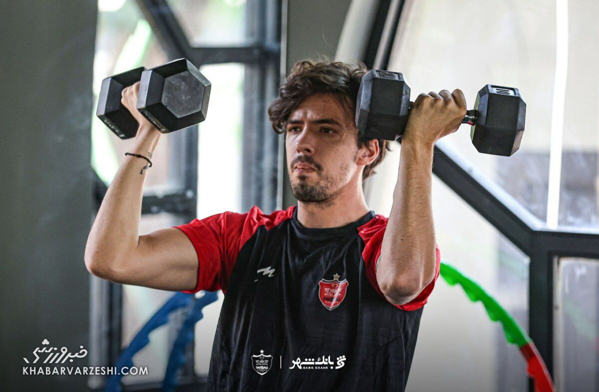 تمرینات ویژه بدنساز پرسپولیس برای مارکو باکیچ +عکس