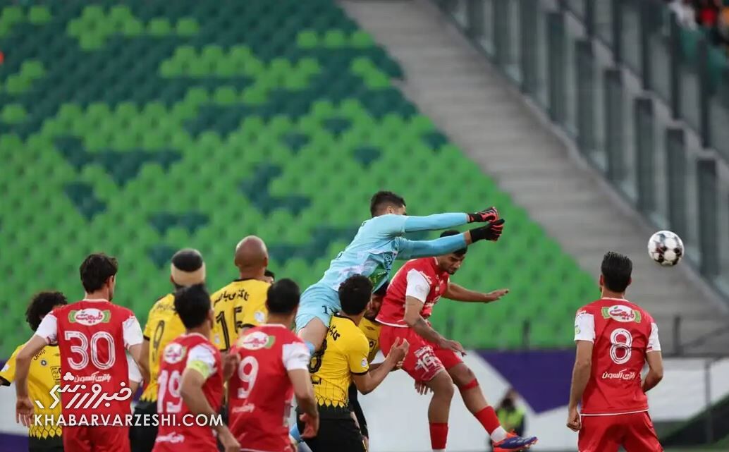 چرا پرسپولیس را به دوران کرونا برمی‌گردانید؟/ عدالت در فوتبال قربانی بازسازی آزادی می‌شود