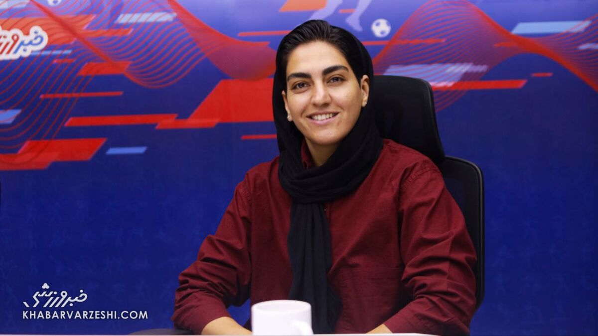 خانم گل ایرانی احساساتی شد: مقابل چشمان مادرم گل زدم ولی جای پدرم خالی بود خانم گل ایرانی احساساتی شد: مقابل چشمان مادرم گل زدم ولی جای پدرم خالی بود