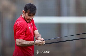اولین اشتباه سرمربی پرسپولیس!