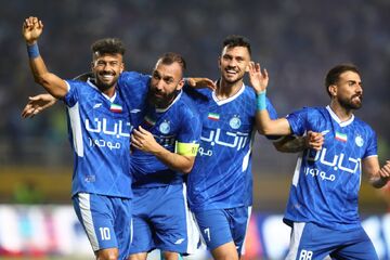 فریم به فریم با پرواز چشمی و شادی گل استقلال +عکس
