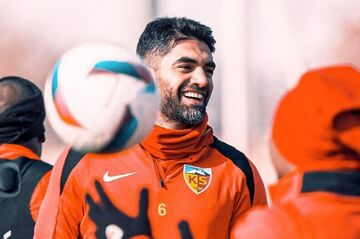 انفجار بمب‌های استقلال؛ توافق با ۲ ستاره!
