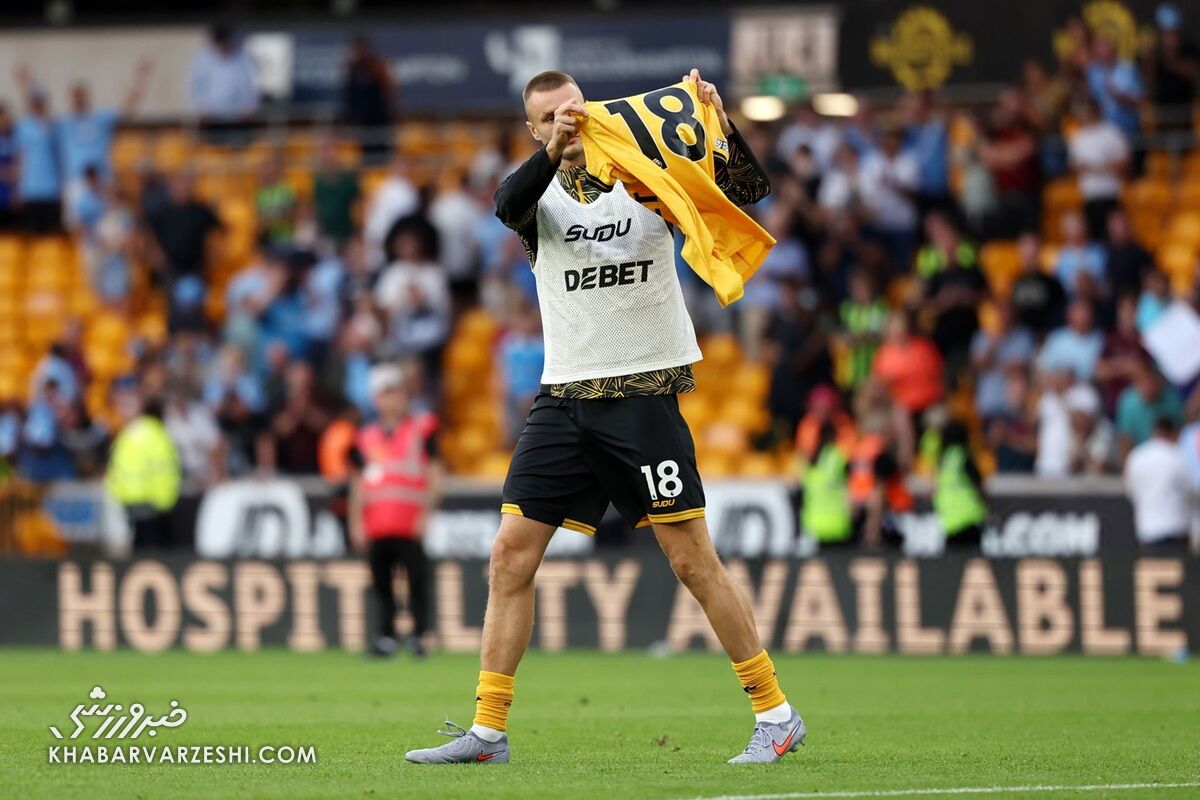 اشکهای همسر و والدین دیوگو ژوتا در ورزشگاه؛ گرامیداشت ویژه برای ستاره محبوب +تصاویر