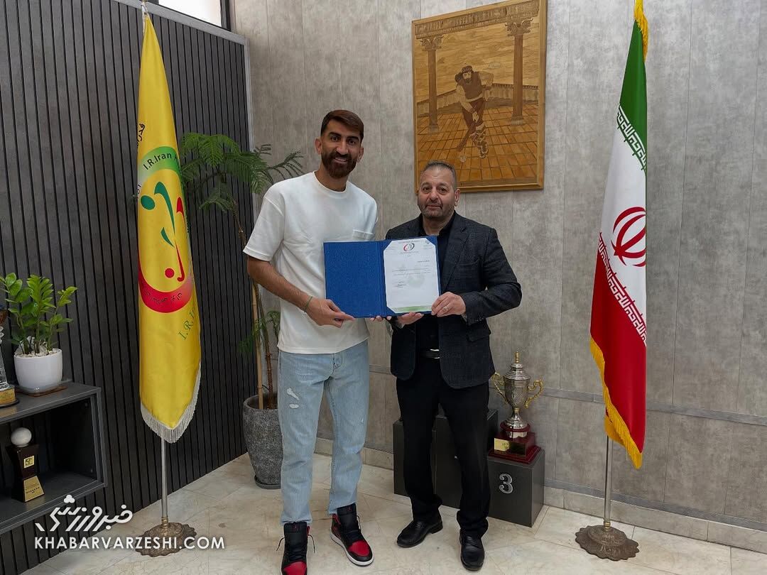 علیرضا بیرانوند در فدراسیون هاکی