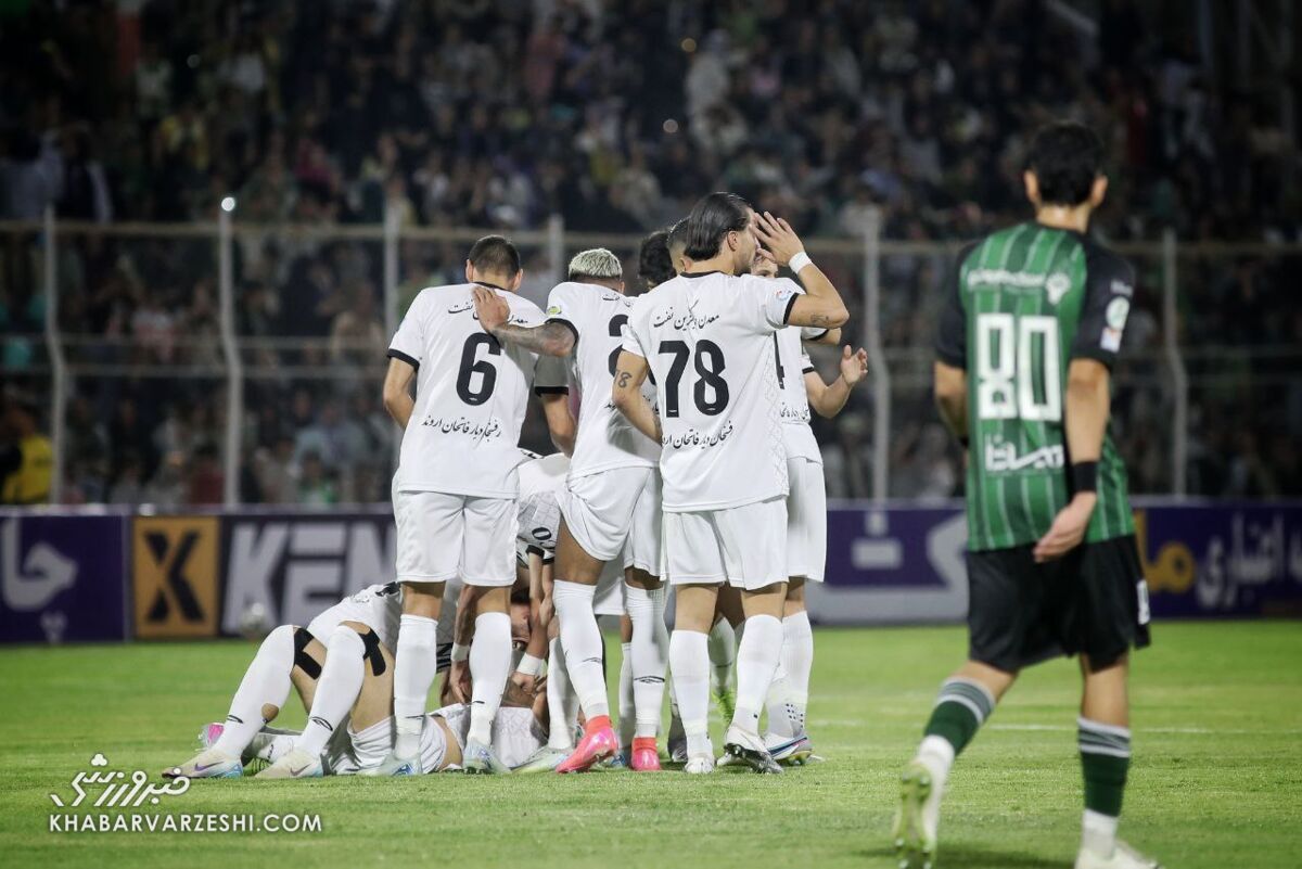 ویروس استقلال و پرسپولیس چه زود تکثیر شد!