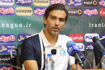 مورایس به انتقادات و انتظارات یکجا پاسخ داد؛ استقلال حالا دو سرمربی دارد!