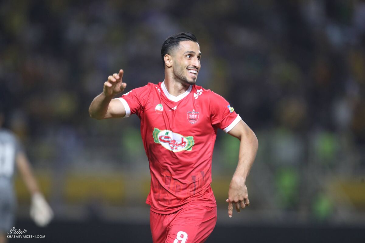 علیپور رکورد مهاجم اینتر را شکست!/ فریم به فریم با تاریخسازی مهاجم پرسپولیس در الکلاسیکو +عکس