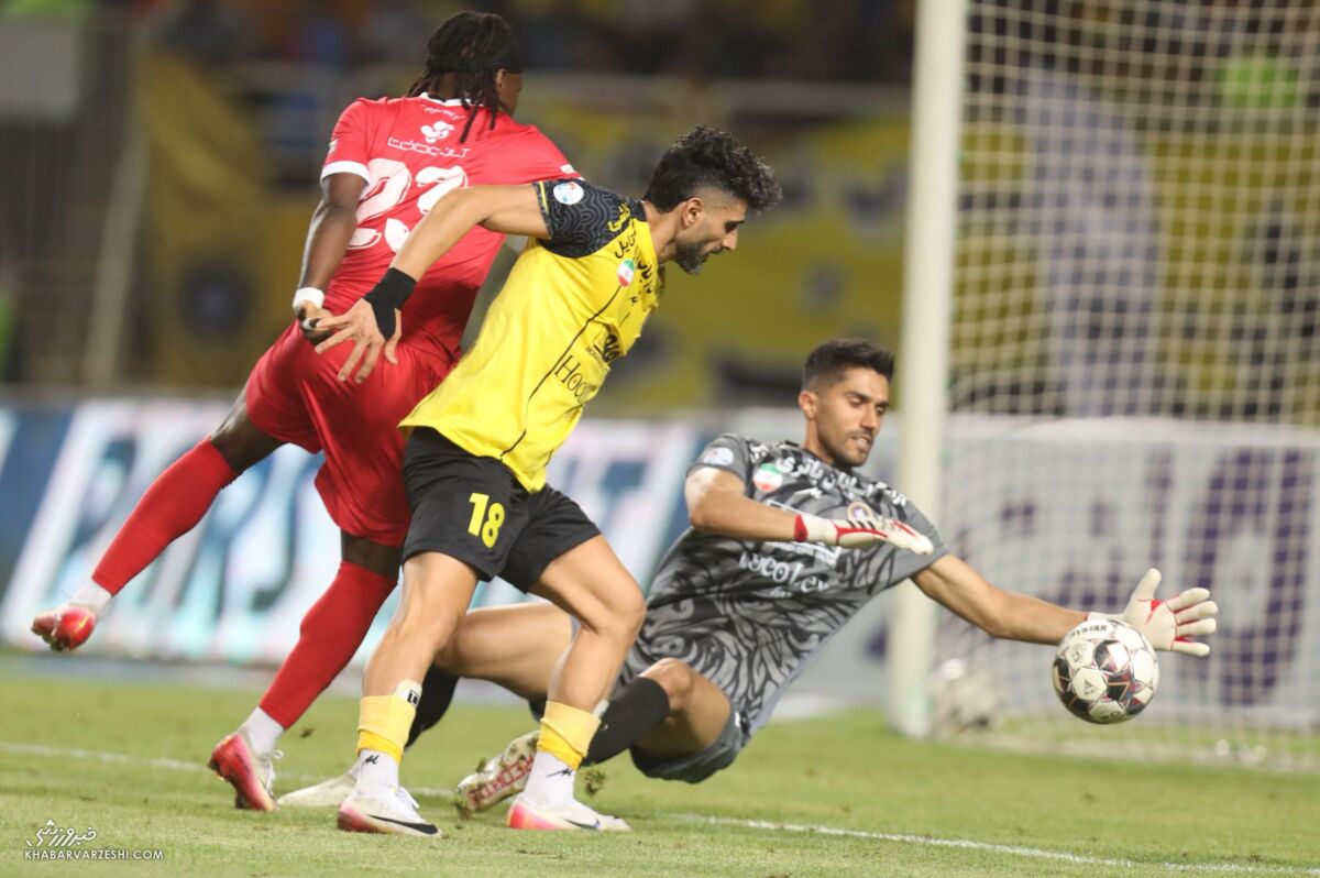 خبر بد برای اوسمار و پرسپولیس/ تیم نویدکیا کامل و بدون غایب به تهران سفر میکند بازیکن سپاهان