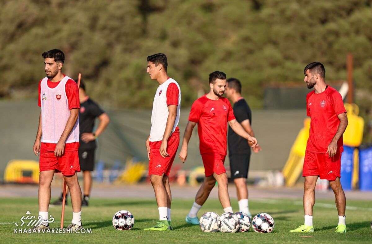۸ بازیکن جدید در پرسپولیس/ رونمایی استعدادها در تیم هاشمیان +عکس