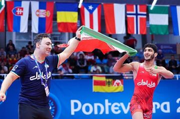 نگران‌کننده قبل از المپیک/ کشتی فرنگی ایران ستاره‌سوزی می‌کند!