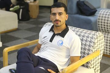 وضعیت رامین رضاییان روی اعصاب یک استقلالی +عکس