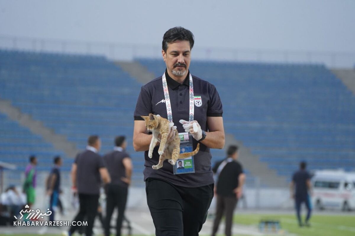 فوتبال فراتر از برد و باخت است؛ اسکورت حرفهای مهمان غیرمنتظره تیم ملی +عکس