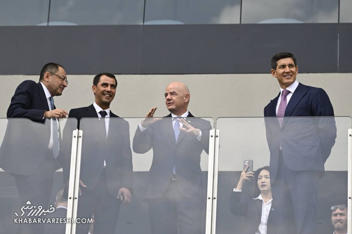 بازدید رئیس فیفا از ورزشگاه فینال کافا بین ایران و ازبکستان در تاشکند بازدید رئیس فیفا از ورزشگاه فینال کافا بین ایران و ازبکستان در تاشکند
