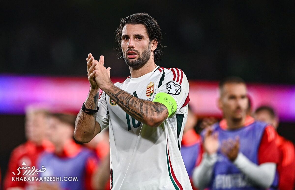 ۱۶ سال بعد؛ دومینیک سوبوسلای مقابل کریستیانو رونالدو در نقش کاپیتان +عکس ۱۶ سال بعد؛ دومینیک سوبوسلای مقابل کریستیانو رونالدو در نقش کاپیتان +عکس