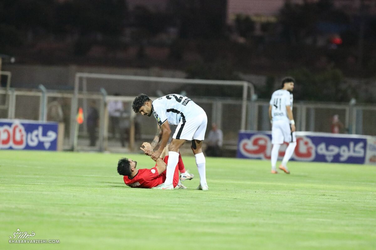 دریبل جادویی ترابی، نحس شد! +عکس دریبل جادویی ترابی، نحس شد! +عکس