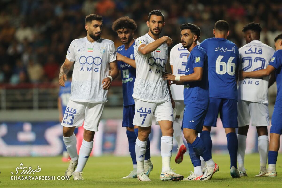 کارشناس داوری مشکوکترین صحنه بازی استقلالیها/ گل دوم خوزستان درست مردود شد، پنالتی استقلال هم “نه”! کارشناس داوری مشکوکترین صحنه بازی استقلالیها/ گل دوم خوزستان درست مردود شد، پنالتی استقلال هم “نه”!