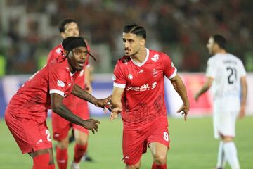 ویدیو| گل اول پرسپولیس به فولاد/ همکاری مشترک بیفوما و علیپور جواب داد