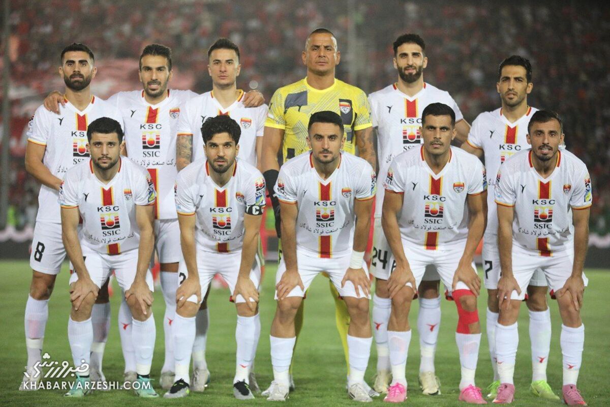 عکس تیمی فولاد مقابل پرسپولیس