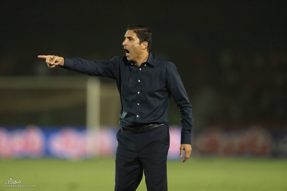 اقدام عجیب هاشمیان؛ چرا سرمربی پرسپولیس با جذب ستارههای مطرح خارجی مخالفت کرد؟ اقدام عجیب هاشمیان؛ چرا سرمربی پرسپولیس با جذب ستارههای مطرح خارجی مخالفت کرد؟