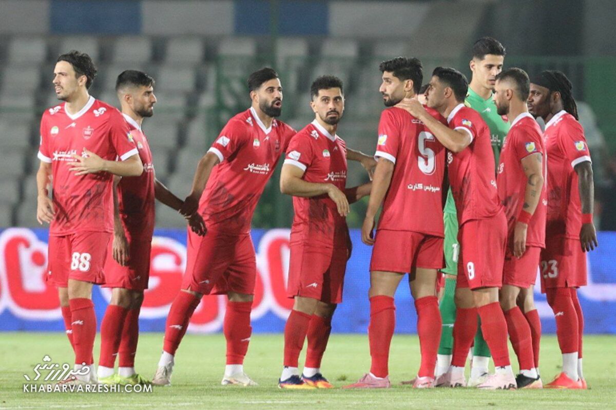 کاپیتان سابق پرسپولیس: امیدی به تیم هاشمیان نیست! کاپیتان سابق پرسپولیس: امیدی به تیم هاشمیان نیست!