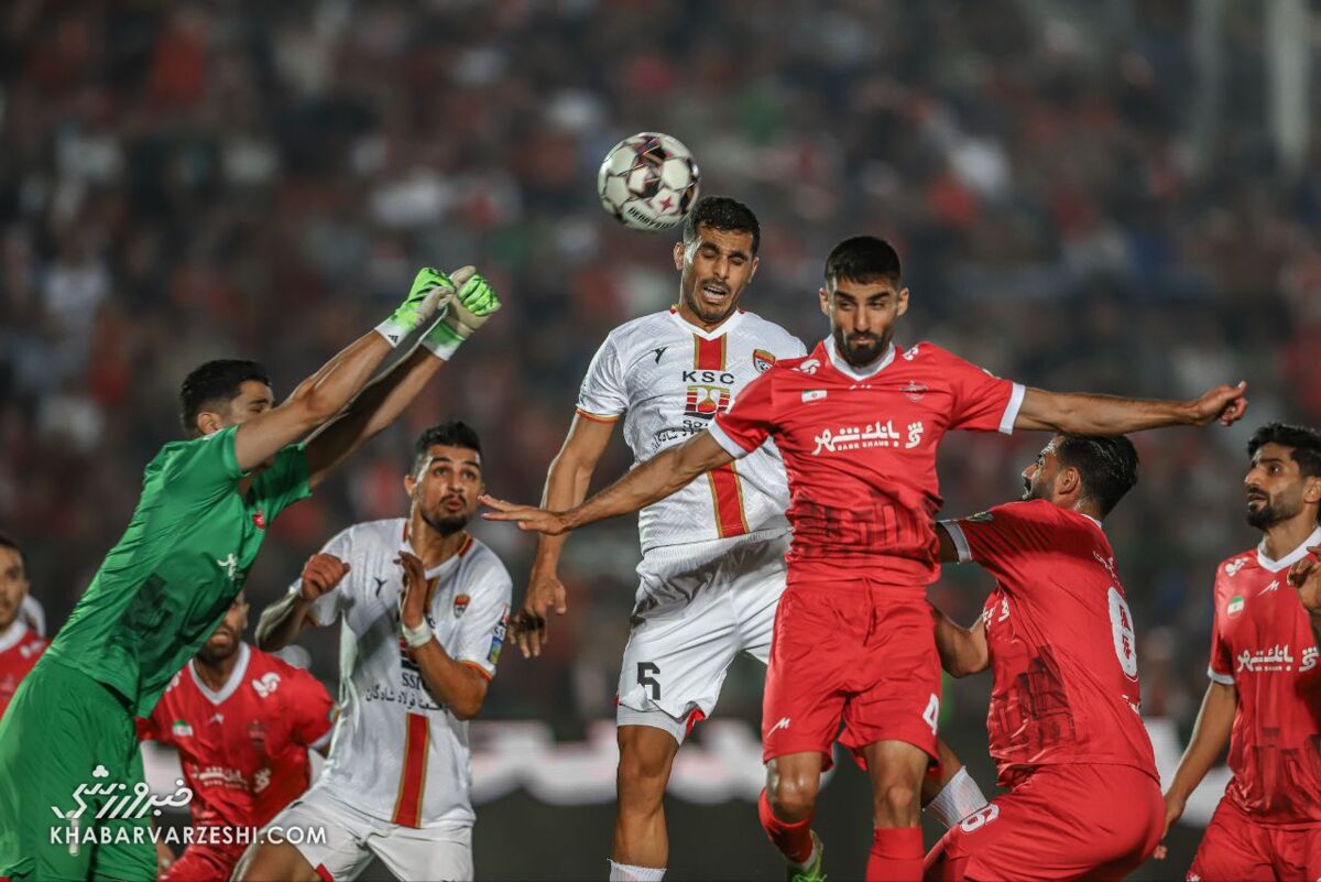 ساعت بازی پرسپولیس و فولاد/ برنامه بازی‌های امروز یکشنبه ۳ آبان