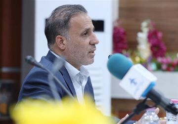 مدیرعامل آبی در صدر اخبار؛ فشار روی من بود علیه استقلال حرف زدم!
