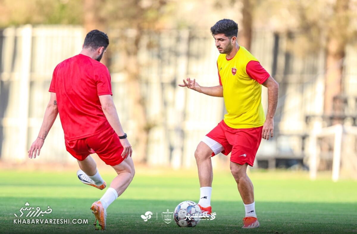 بازگشت ستاره ملی‌پوش به پرسپولیس/ خط هافبک سرخ‌ها قرص شد +عکس