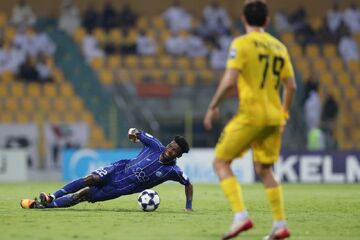 به جای نقطه ضعف، نقطه قوت تیم ساپینتو را ببینید/ استقلال و داستان یک چشمی که در شهر کورها پادشاه شد!