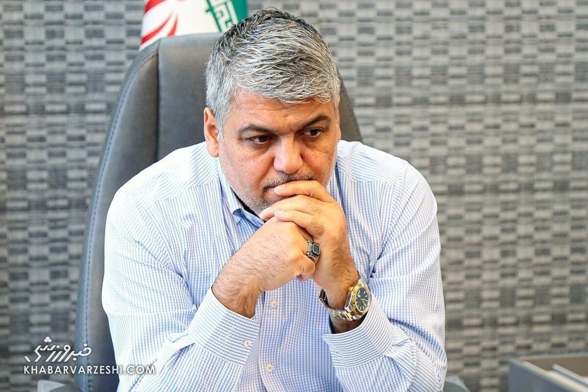دروازه استقلال با دروازه خالی فرقی نداشت/ آقای تاجرنیا خیلی زود به حرف پیشکسوتان رسیدید/ استقلال کهکشانیتان ناقص است دروازه استقلال با دروازه خالی فرقی نداشت/ آقای تاجرنیا خیلی زود به حرف پیشکسوتان رسیدید/ استقلال کهکشانیتان ناقص است
