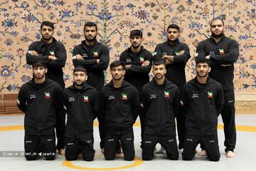 ۱۱ سال انتظار به پایان رسید؛ تیم ملی کشتی فرنگی ایران قهرمان جهان شد