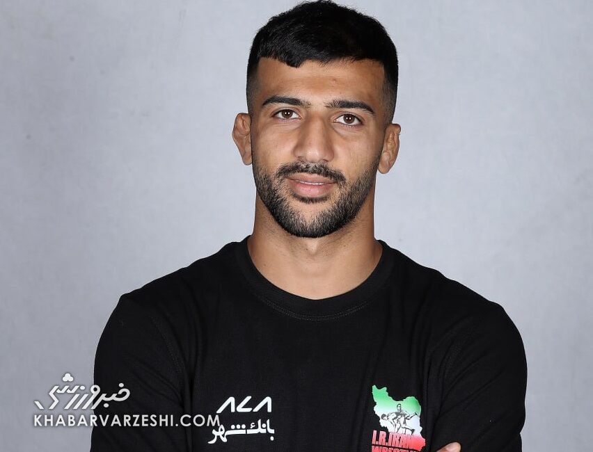 ویدیو| کشتکار دارنده مدال نقره جهان را ۸-۰ برد و به نیمه نهایی رسید! ویدیو| کشتکار دارنده مدال نقره جهان را ۸-۰ برد و به نیمه نهایی رسید!